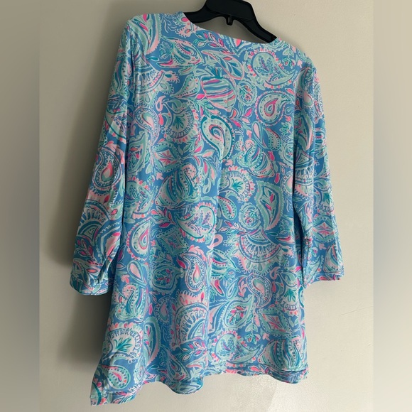 Lilly Pulitzer Vibrant Blue and Pink Tunic - Picture 7 of 7